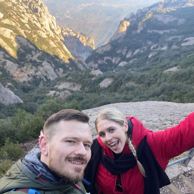 Krzysztof i Klaudia podczas wycieczki w górach Montserrat