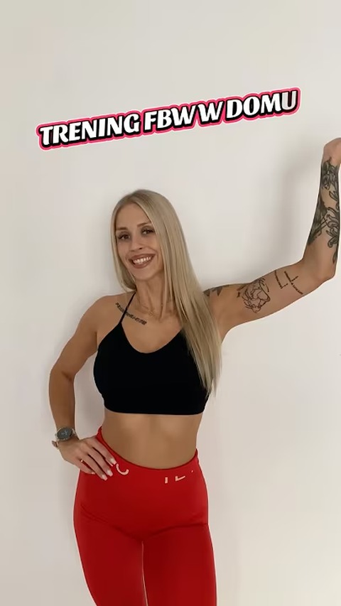 Klaudia — trening FBW w domu, K2 SYNERGYM